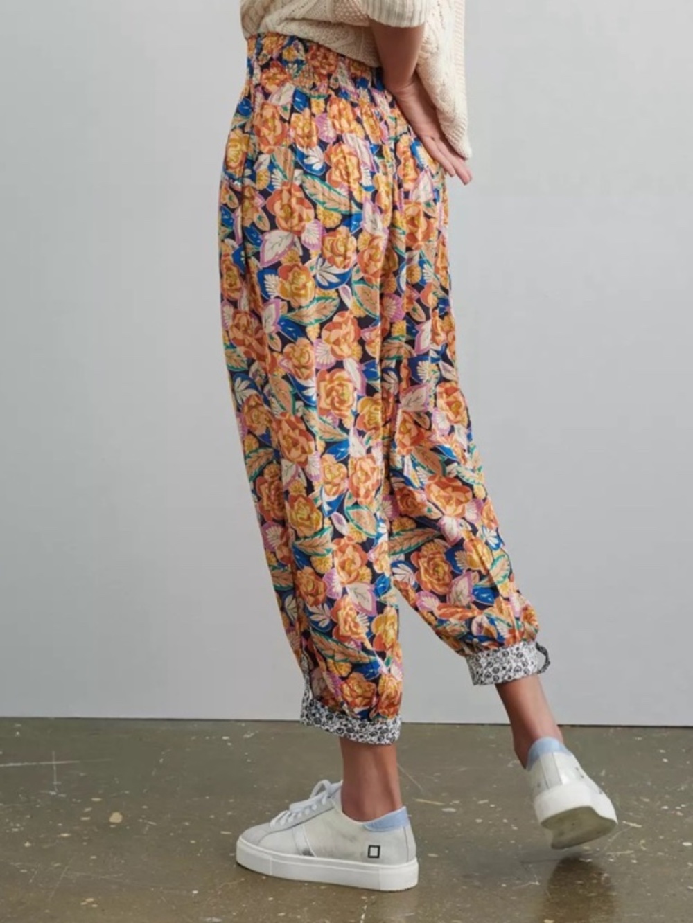 Anthropologie Womens Small Shari Harem Pants Multicolor FloralPrint Boho Cottage - Picture 2 of 12